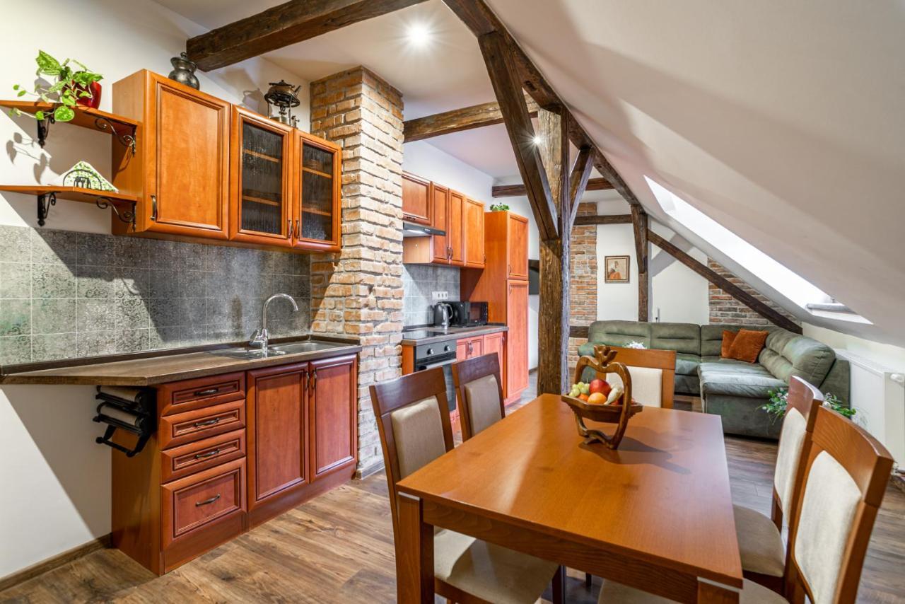 Apartmany In Veritas Мікулов Екстер'єр фото