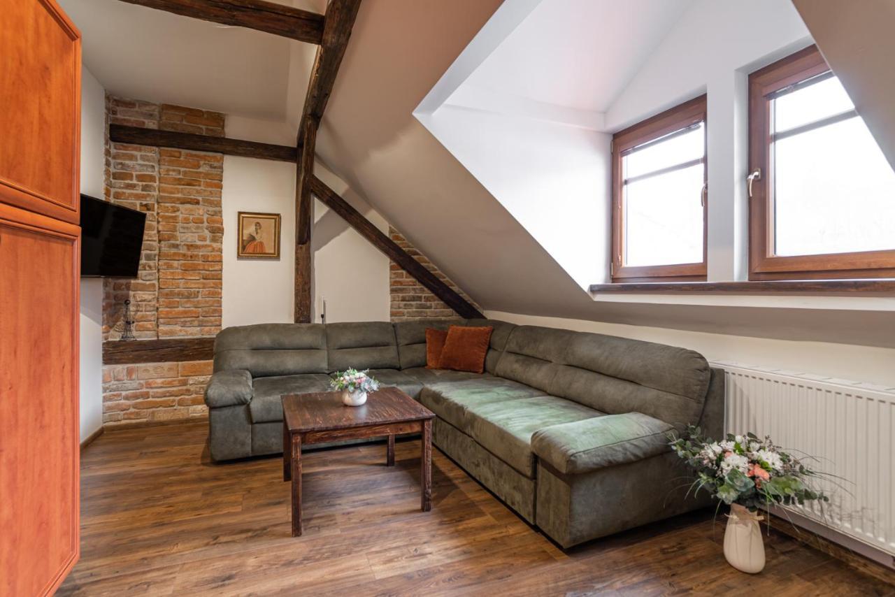 Apartmany In Veritas Мікулов Екстер'єр фото