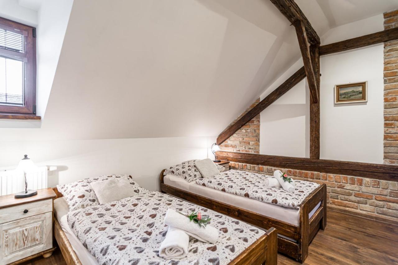 Apartmany In Veritas Мікулов Екстер'єр фото